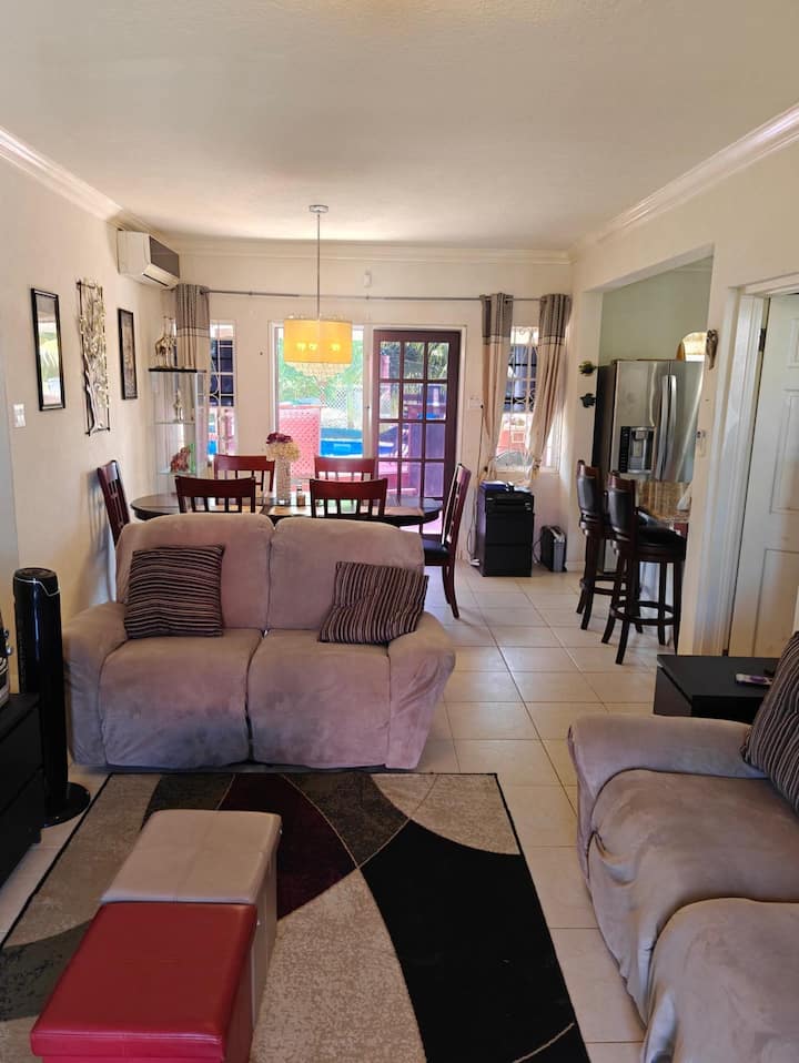 A & A Cottage - Barbados