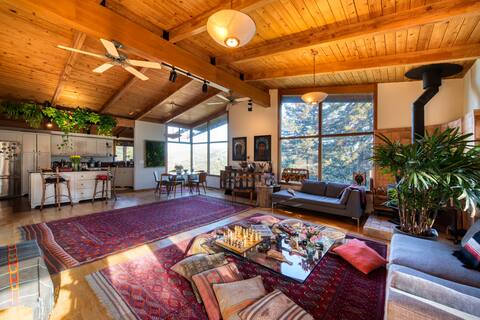 Berkeley Hills Private Retreat