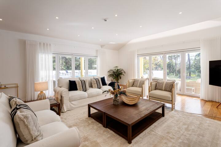 Casa das Tordoveias @ Elegant Villa by Hansi Home gallery image 4