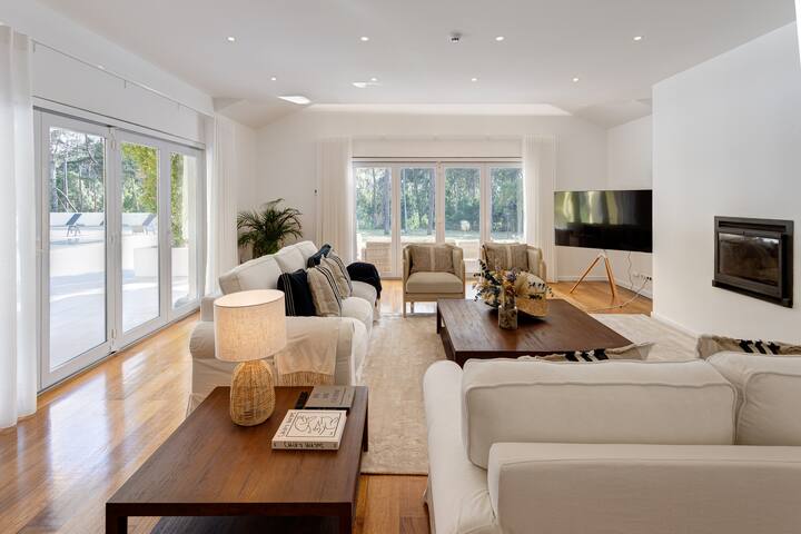 Casa das Tordoveias @ Elegant Villa by Hansi Home gallery image 5