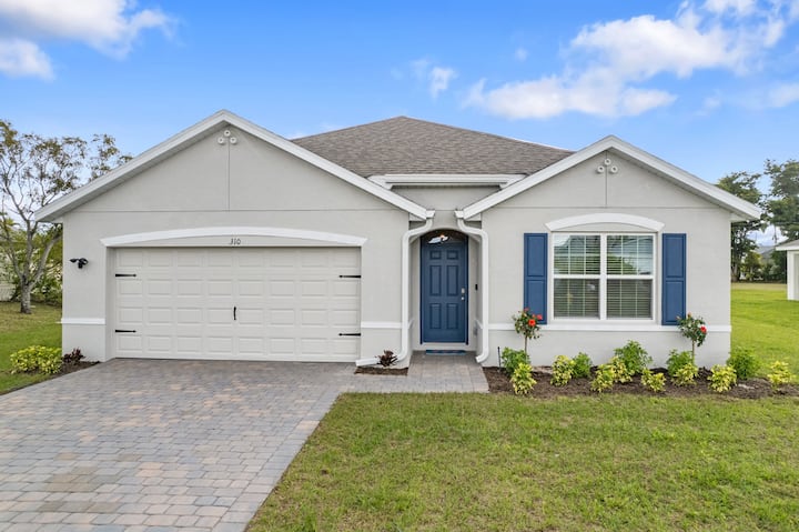 Near Fort Myers Beach | Hot Tub - Cape Coral, FL