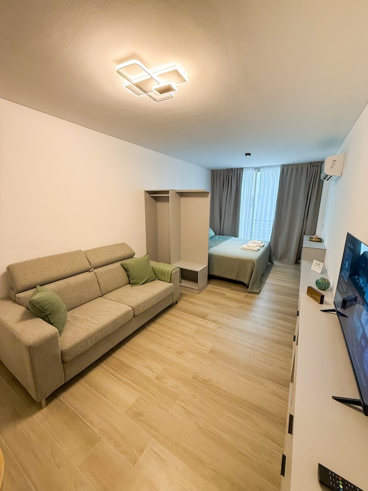 Brand new furnished studio apartment in San Nicolás