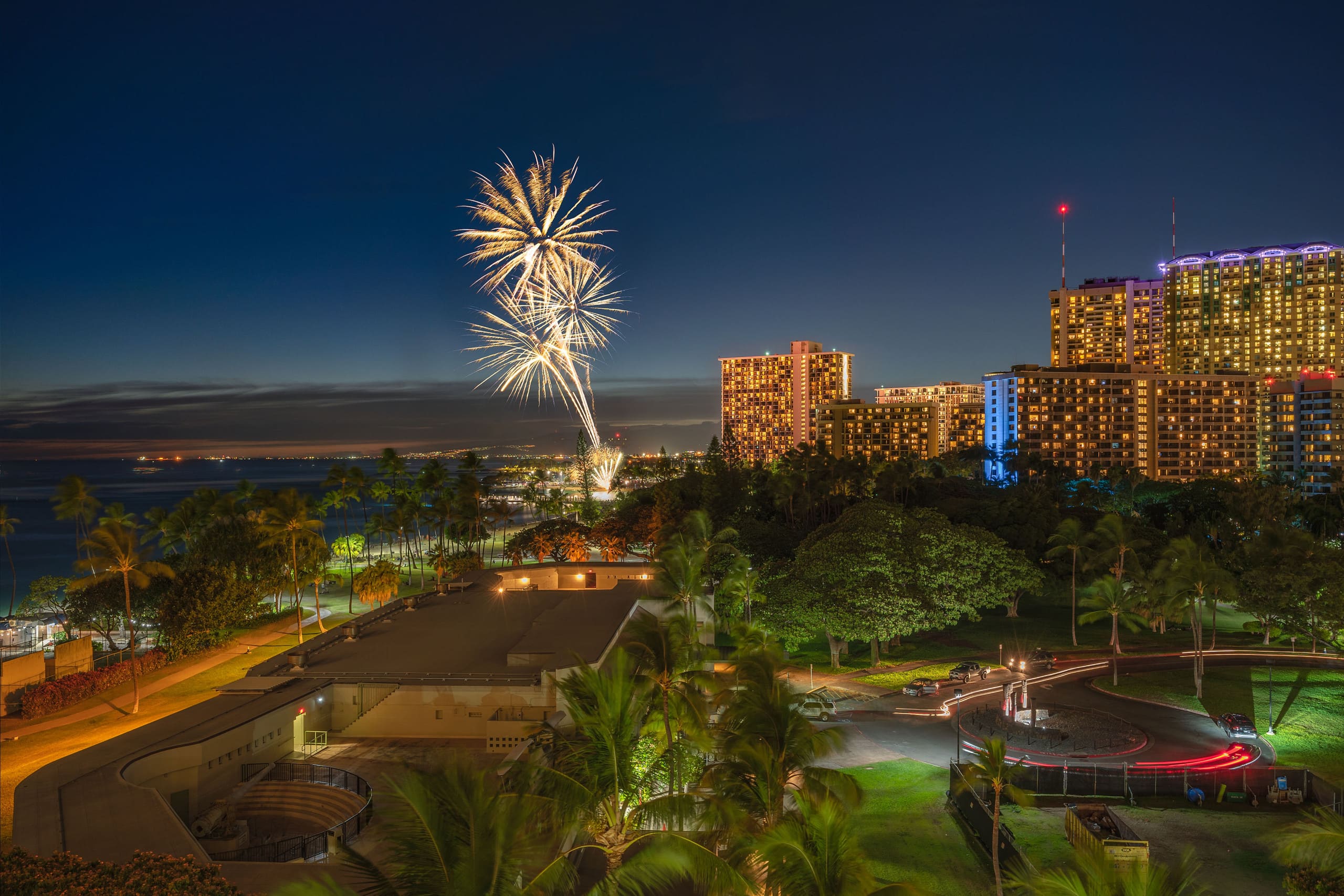 Condo in Honolulu · ★5.0 · 1 bedroom · 2 beds · 2 private baths - Image 35