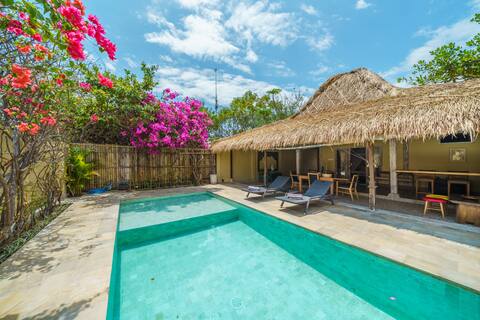 Villa Matahari · Villa Matahari - cute 1 bdr villa w/ private pool