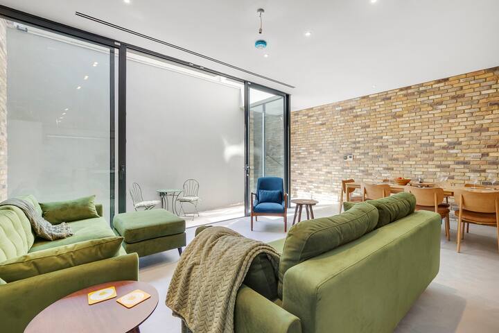 Luxury in Kensington – Duplex 3 bedroom 2 1/2 bath gallery image 4