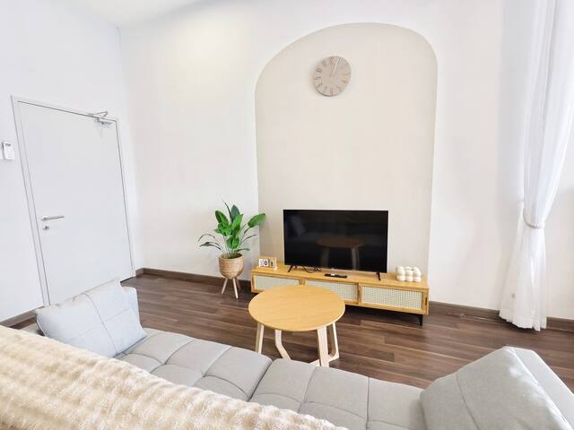 Vhomestay managed Airbnb listing 3