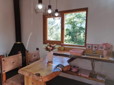 Airbnb em destaque: Romantic Chalet 1 in the Mountains with Hydro and View em Sapucaí Mirim