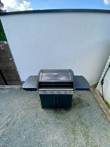 Maison plain-pied avec piscine gallery image 4