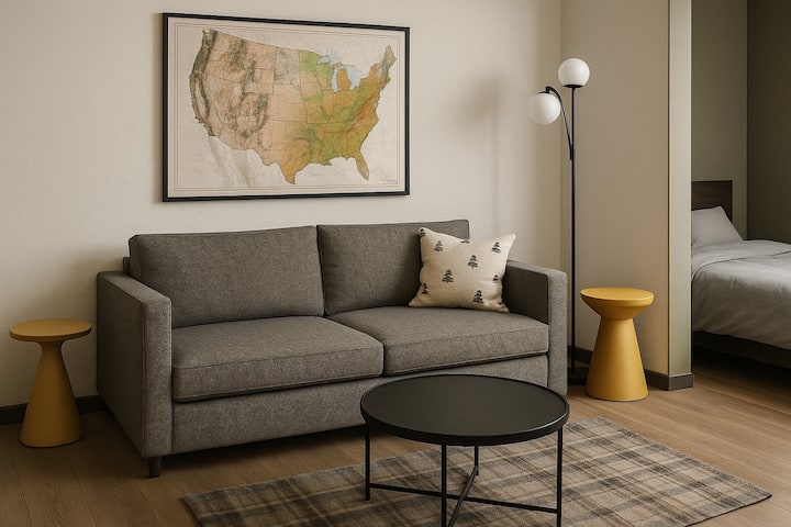 The Vic By Kasa | King Suite - Traverse City, MI