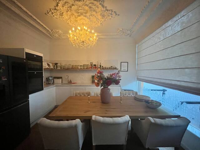 Herengracht canal house gallery image 4