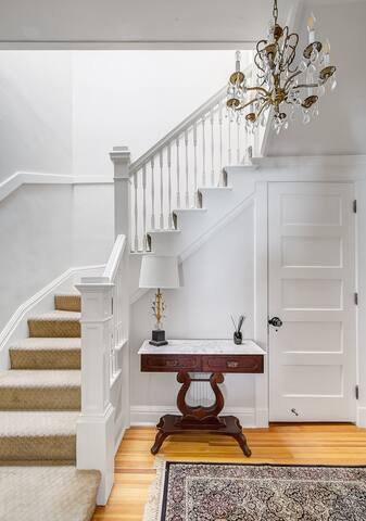 Iconic French Consulate Mansion I Central Denver gallery image 4