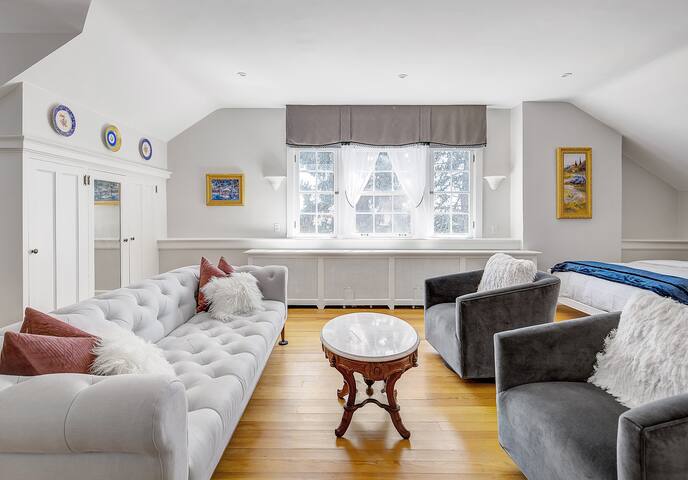 Iconic French Consulate Mansion I Central Denver gallery image 5