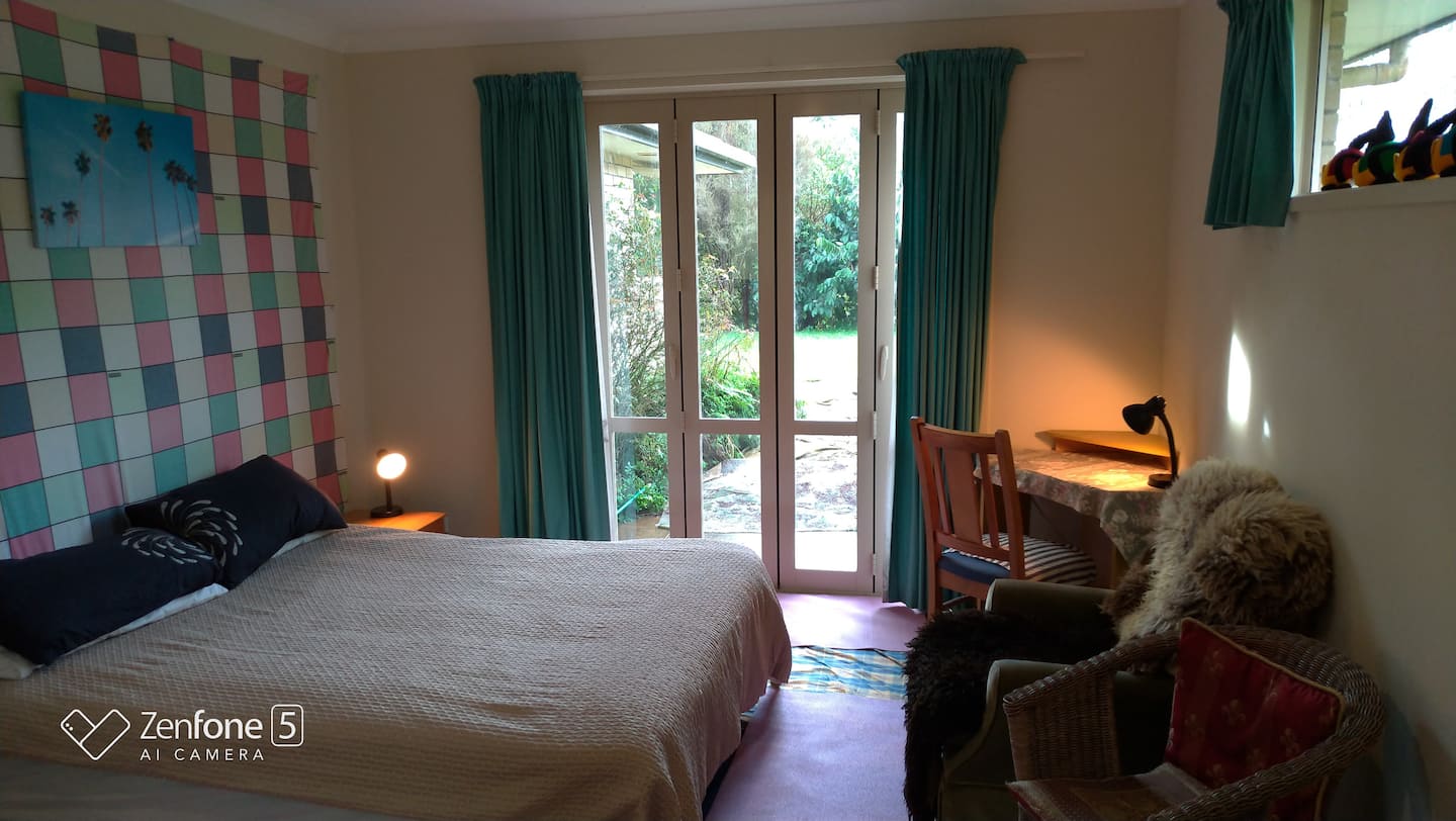 Double Room With Ensuite. Breakfast  Not Included 1