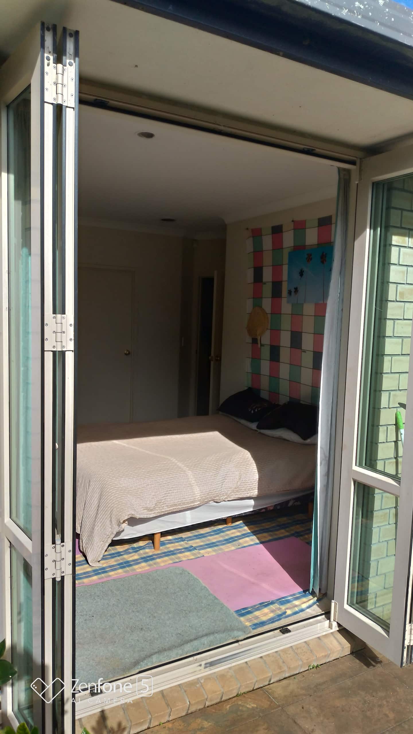 Double Room With Ensuite. Breakfast  Not Included 3