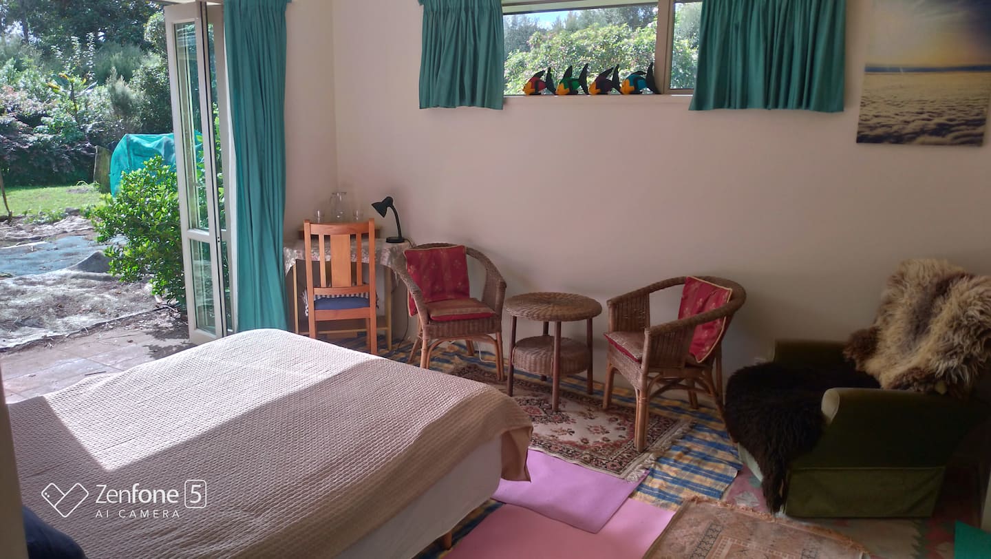 Double Room With Ensuite. Breakfast  Not Included 4