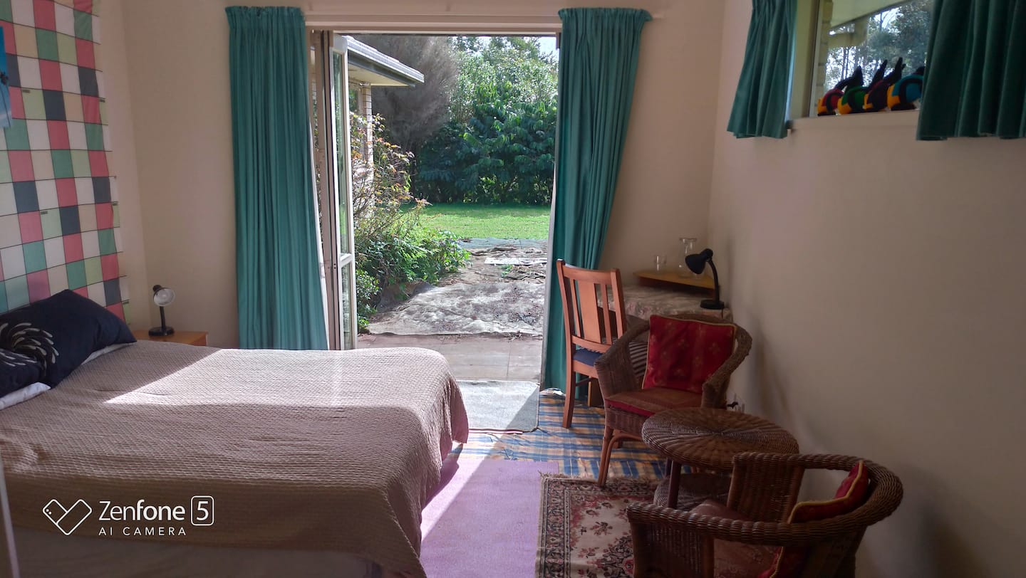 Double Room With Ensuite. Breakfast  Not Included 2