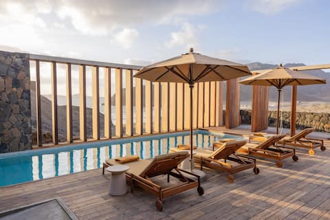 Villa - Sea View and Private Pool