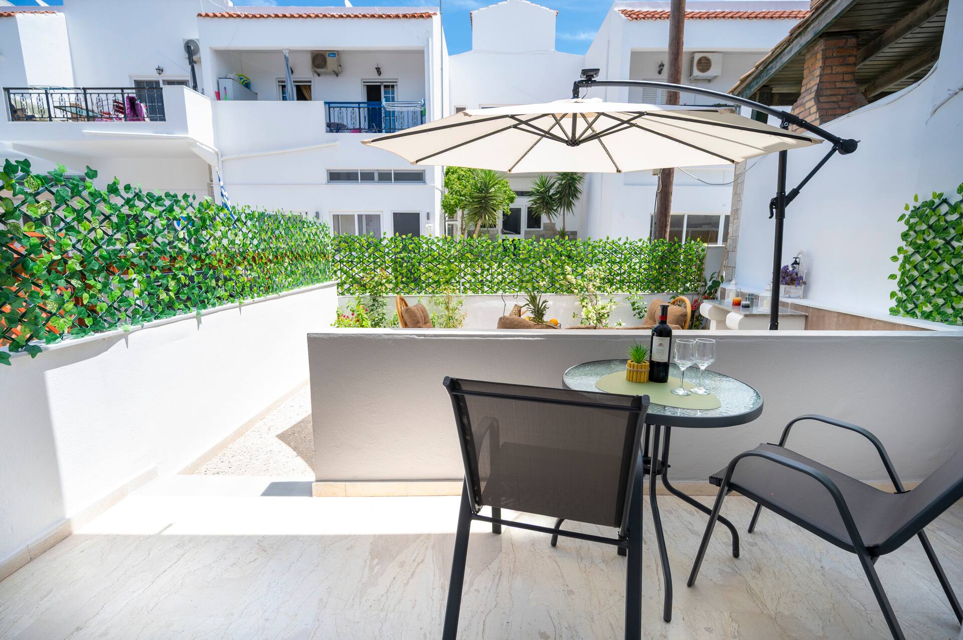 Private Patio - 3 min Walk to Beach - Diamond 1