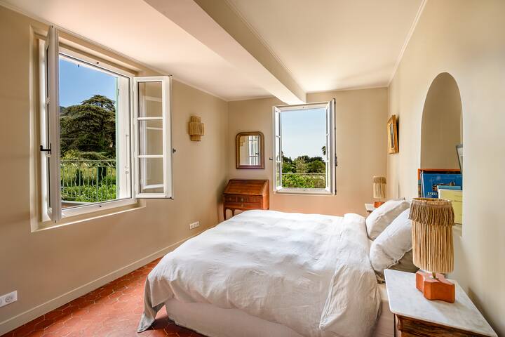 Luxurious Bastide in Cassis