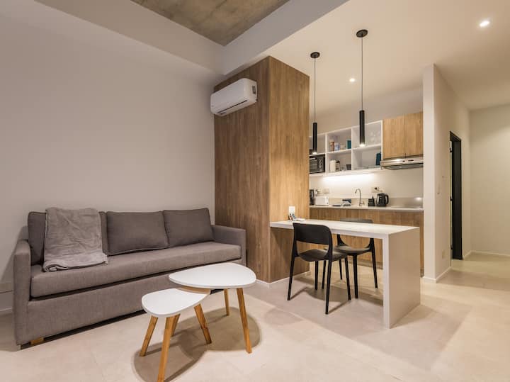 Kitnet com pátio privativo em Palermo