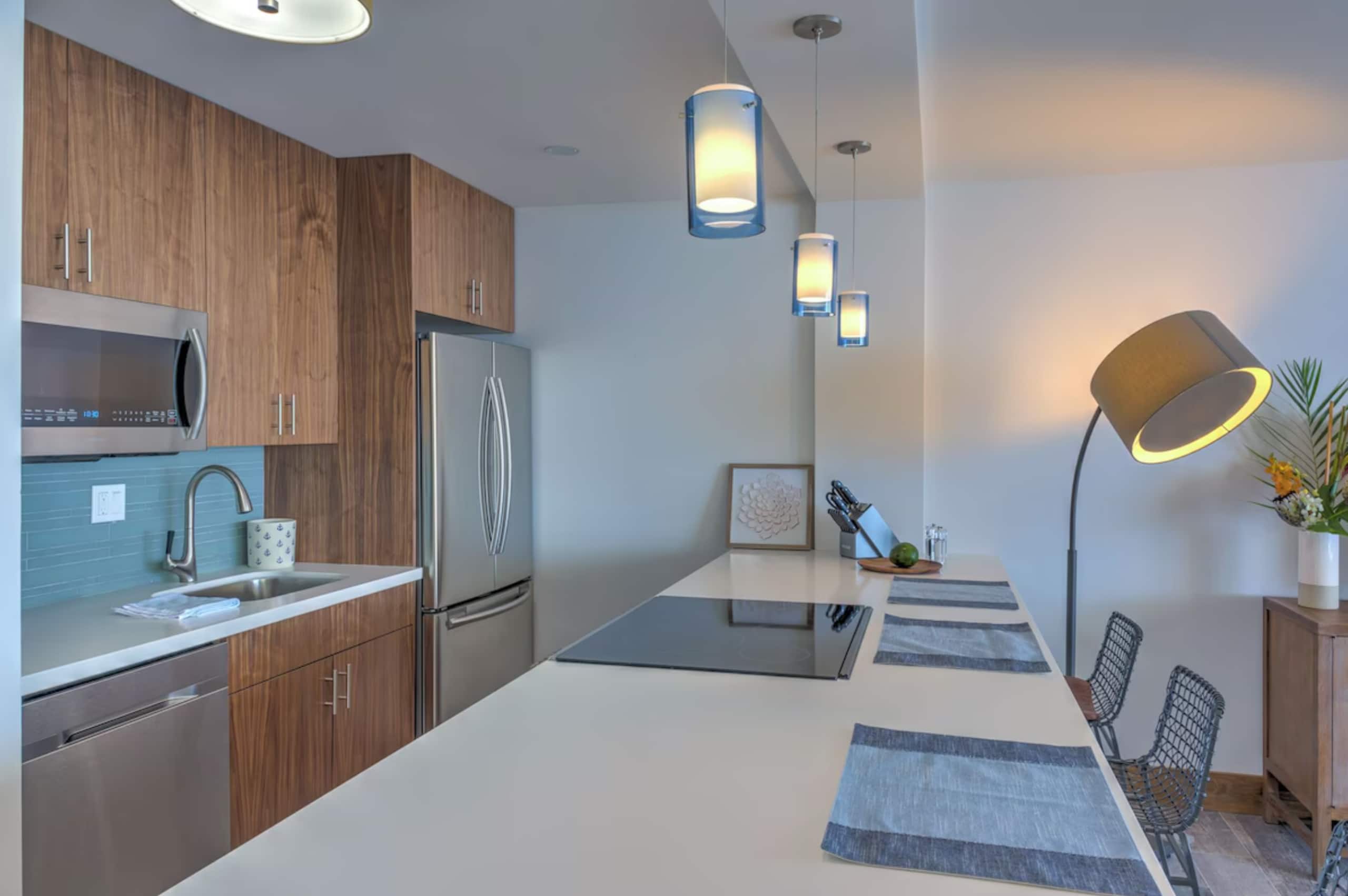 Stunning Oceanfront Condo w/ AC - Image 11