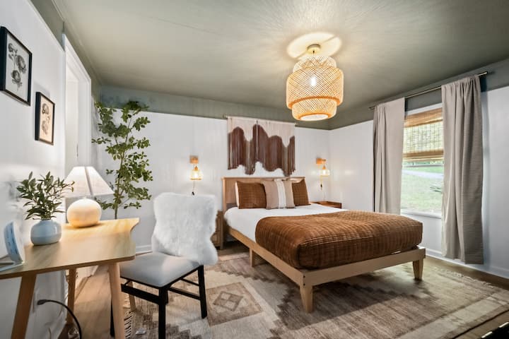 საძინებელი 1