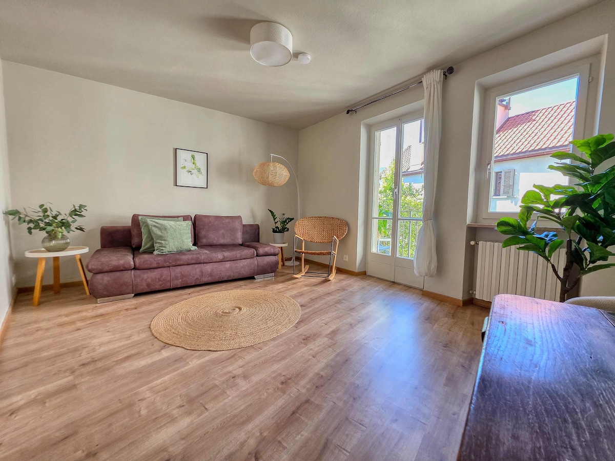 Popular Airbnb listing: To the Tower – Old Town Locarno in Locarno