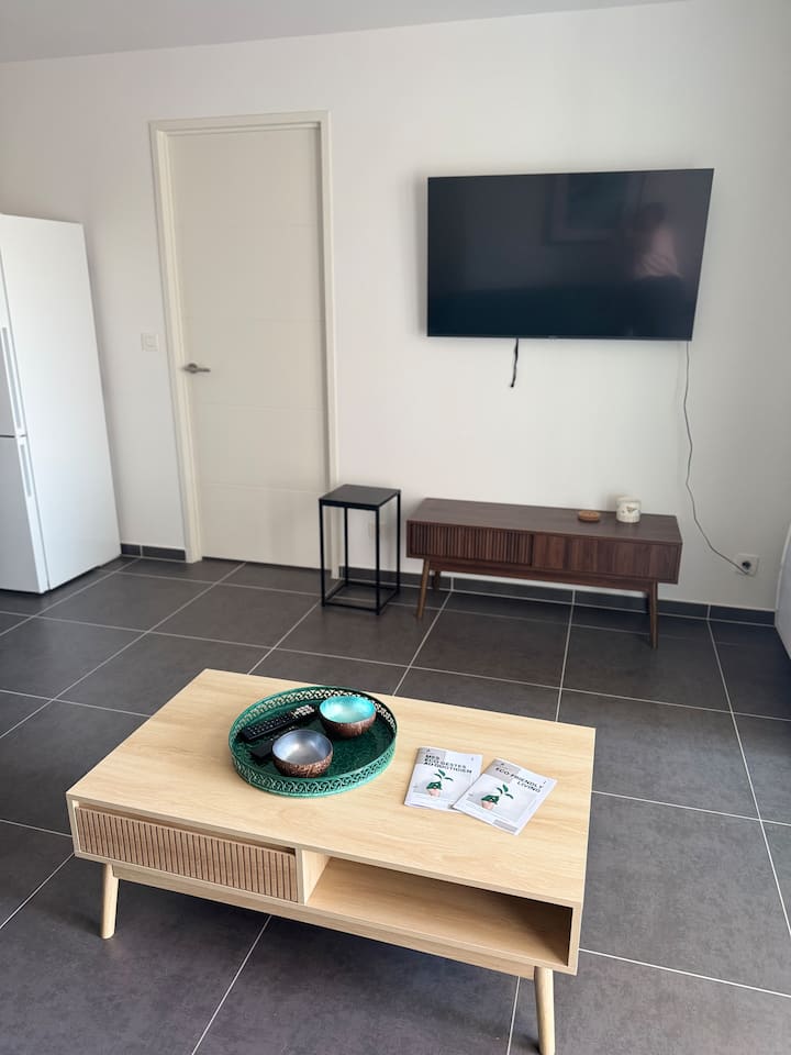 Bel Appartement Tout Neuf - Hyères