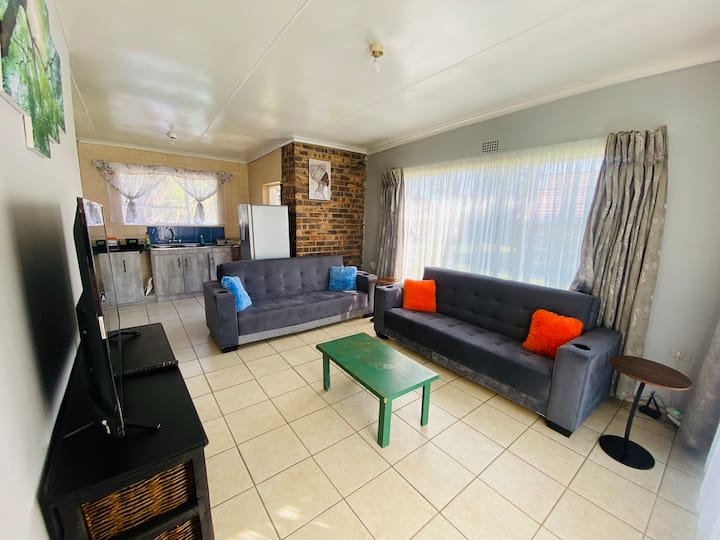 @Korhaan Cottage - Krugersdorp