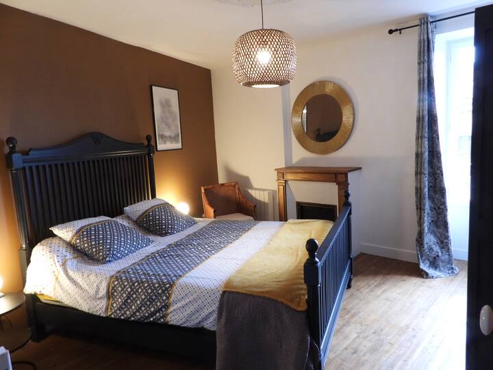 Спалня 1 (легло 160)