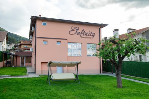Infinity House: Luxury and Comfort