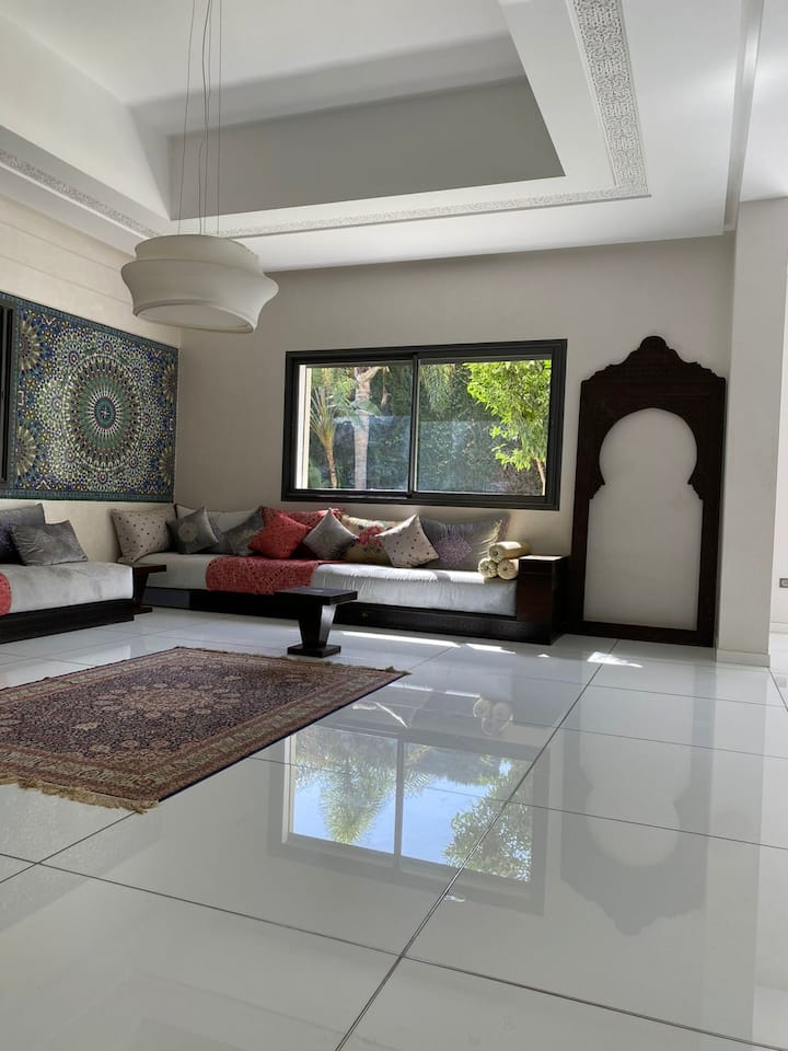 Wonderful 6 Bdrms Villa With Pool Mh62010 - Agadir