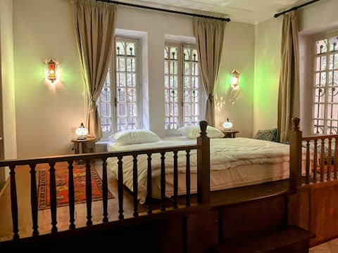 Private Room w/ Bathroom in Villa Layla Hostel