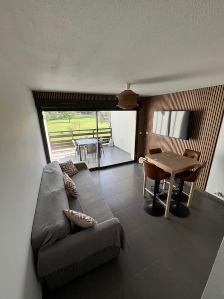 Appartement Paisible Vue Golf – Proche De La Plage - Saint-Cyprien