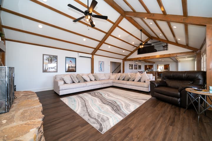 The Lodge At Selah Lakefront On 170 Acres - Estados Unidos