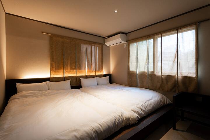 Riverside Japanese Home by Shinjuku gallery image 4