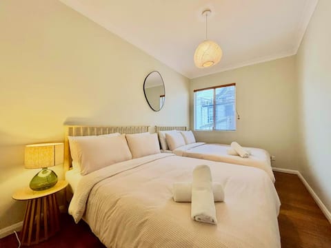 Eat & Explore/Surry Hills/Walk to Central Station