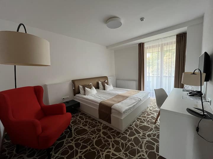 Bassiana Hotel-classic Room - Sárvár