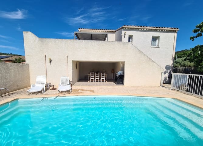 Guest favorite listing in Coursan