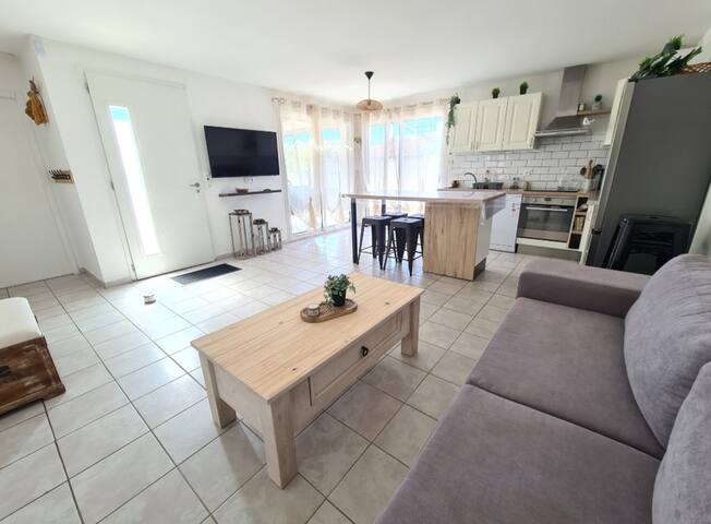 Listing in Coursan
