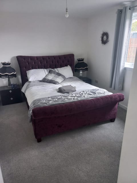 Clova Cottage | 7BR Retreat