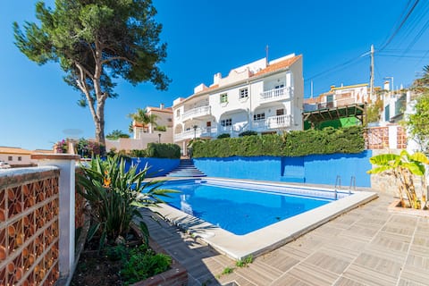 INMálaga Benajarafe Beach & Pool