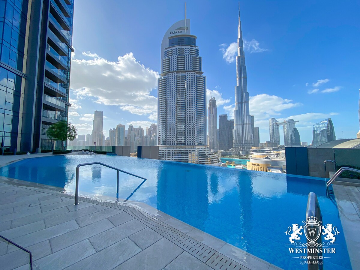 3 Bedroom Furnished Apartment with Full Burj Khalifa View | Boulevard Point 4
