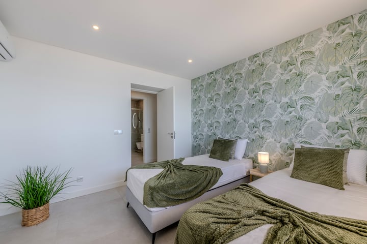 საძინებელი 4