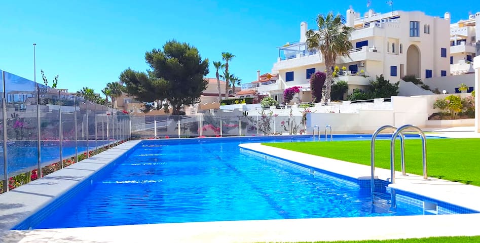 Tate House Holiday Rentals managed Airbnb listing 1