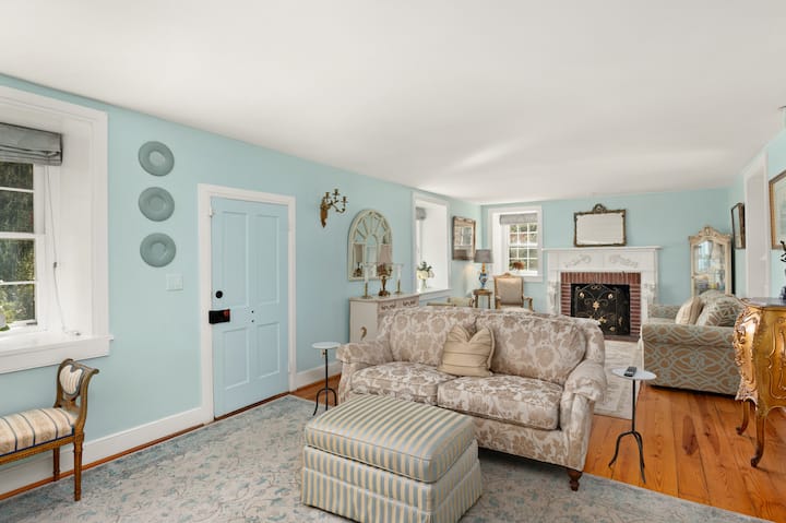 Luxury Home On 300 Acre Estate - Germantown, MD