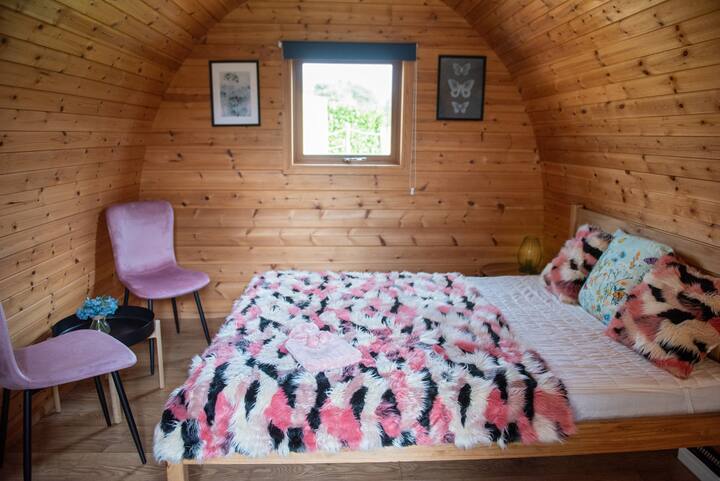 Cute Cosy Pods Set In 30 Acres - Ringwood