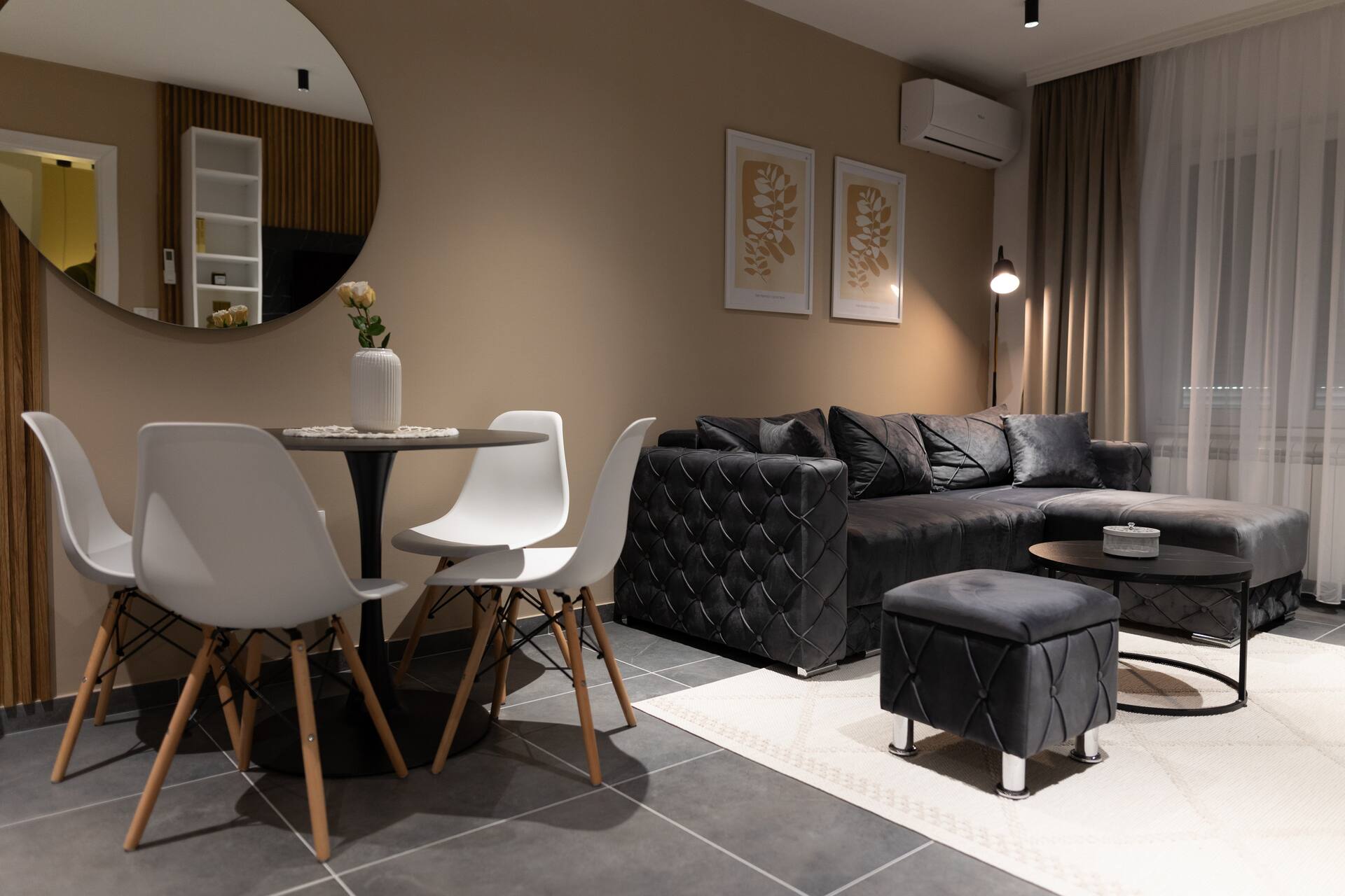 Apartments Aria