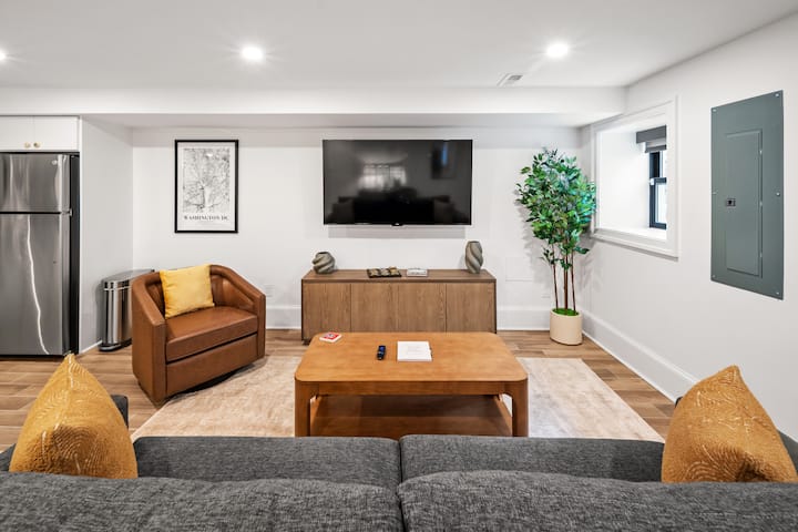 Central And Stylish Dc Apartment - Washington, D.C.