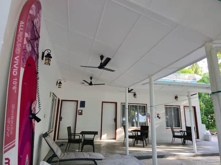 2x Beachfront Rooms In Fulidhoo - Maldive